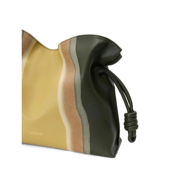 Loewe Women Flamenco Landscape Medium Leather Clutch - Picture 5 of 7